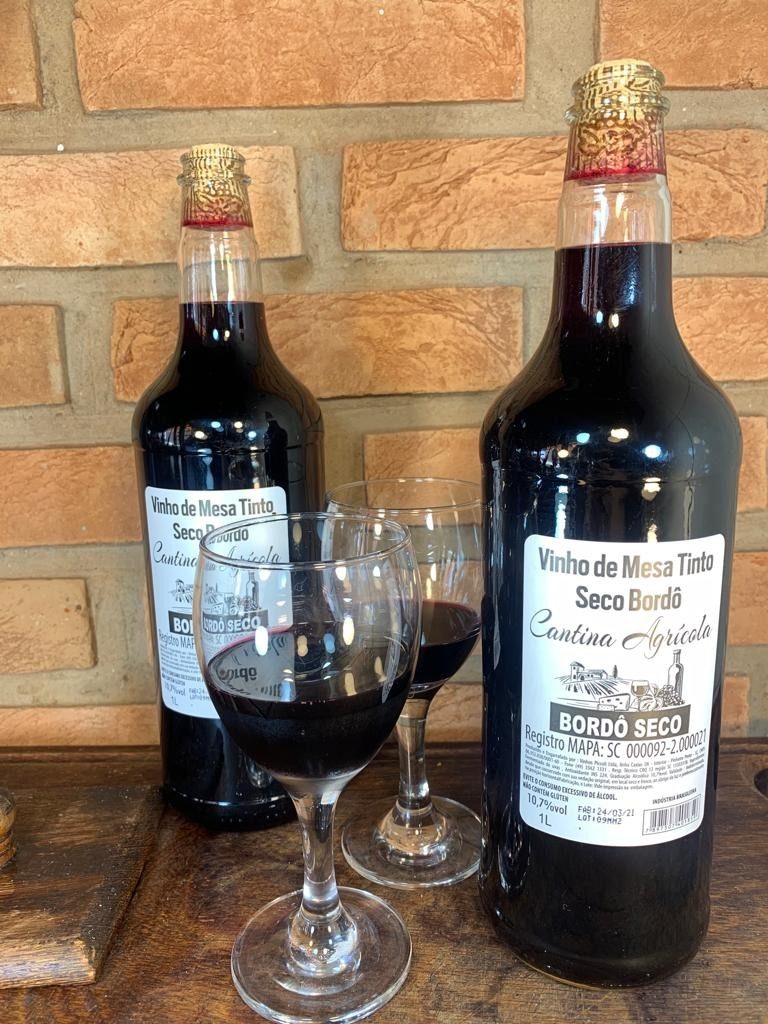 Vinho de mesa tinto